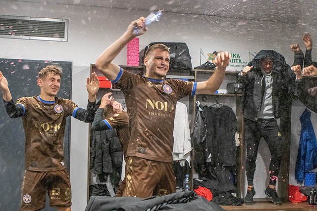 他的贡献和 他的贡献和